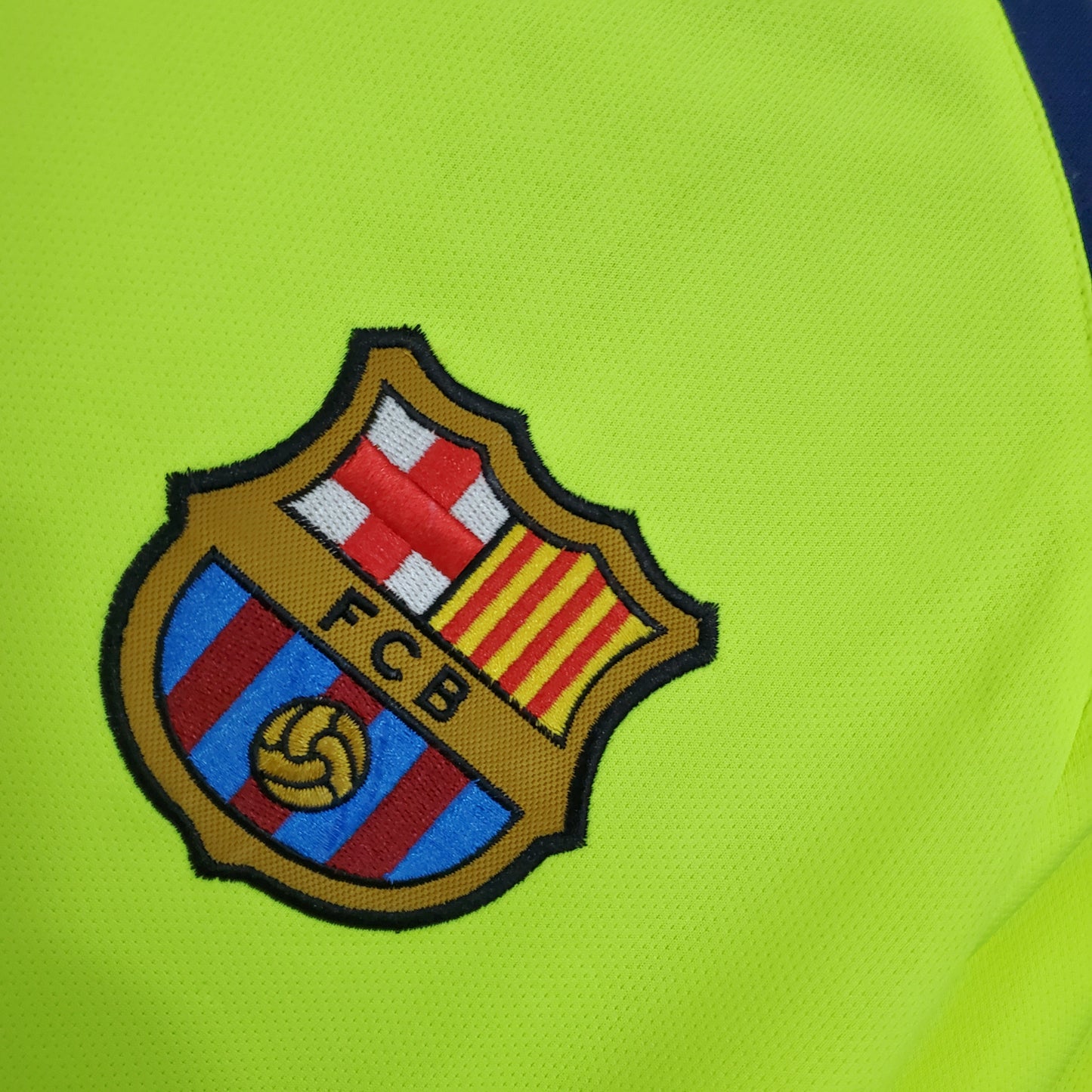 FC Barcelona Retro Away Kit 2005/06 Long Sleeve