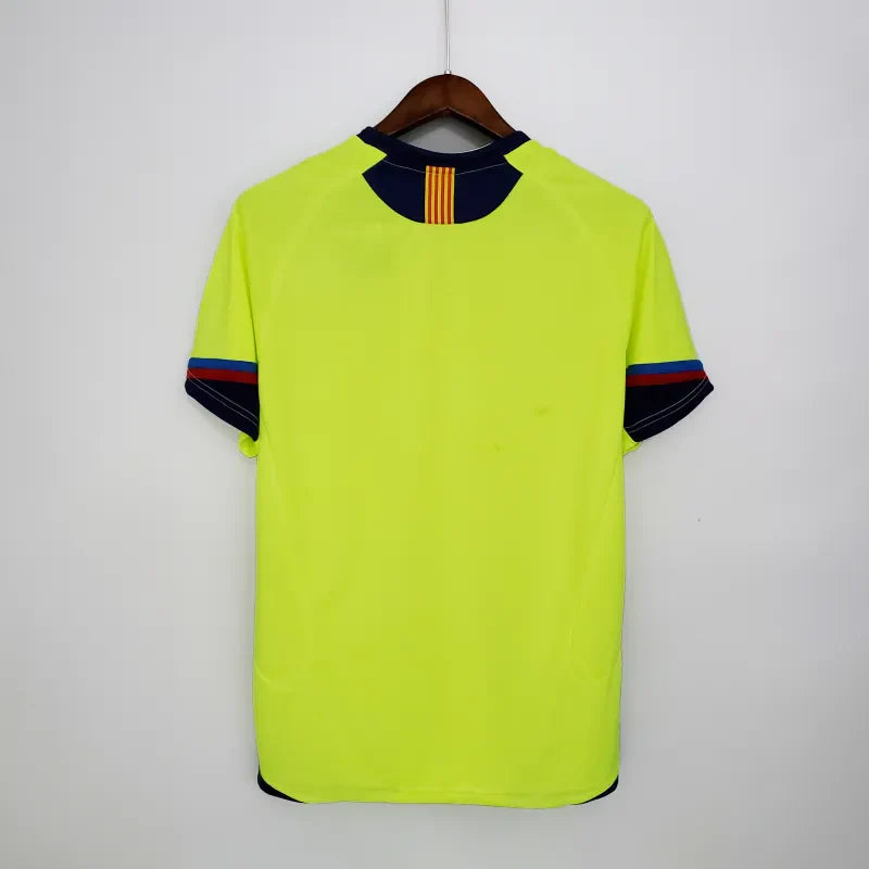 FC Barcelona Retro Away Kit 2005/06