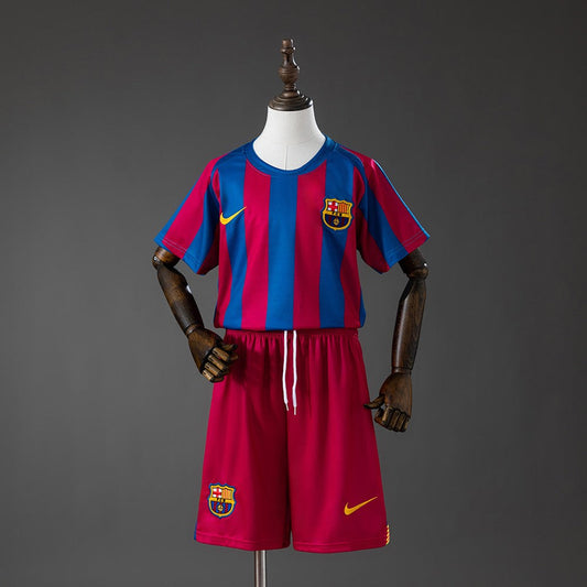 FC Barcelona 2005/2006 Home Kids Retro Kit