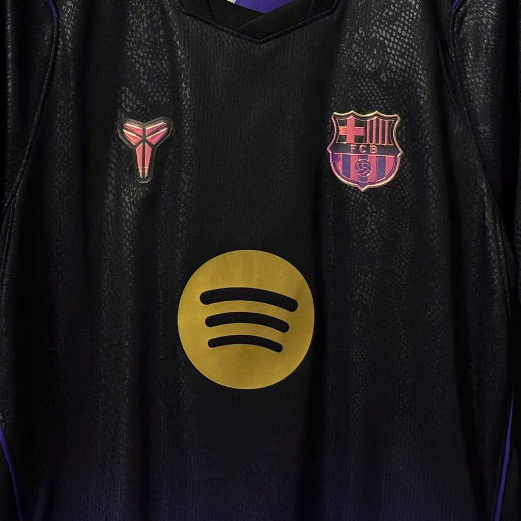 FC Barcelona Away Replica Kit 2026/27