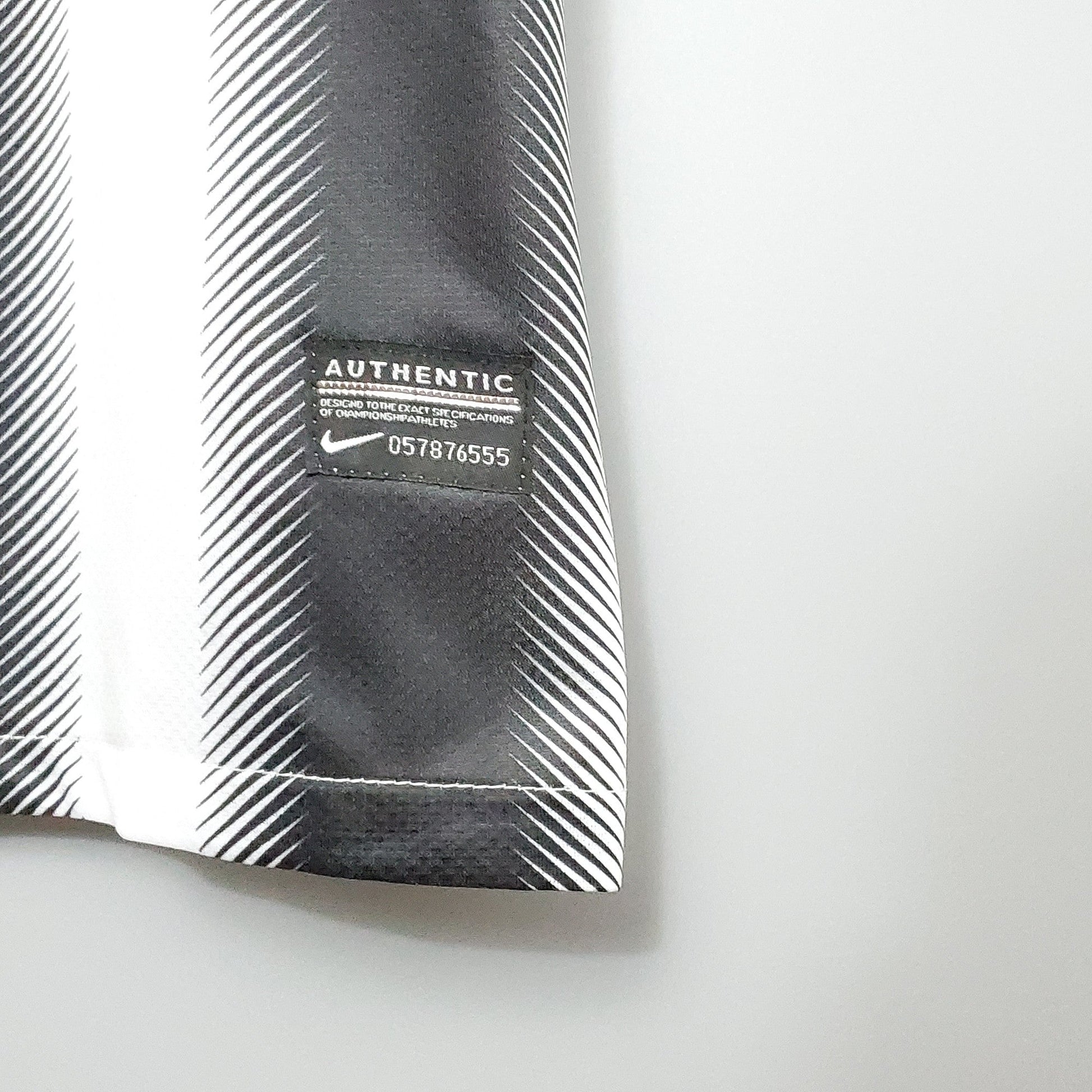 Juventus 2010/2011 Home Retro Kit