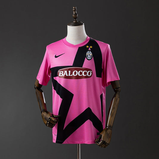 Juventus 2011/2012 Away Retro Kit