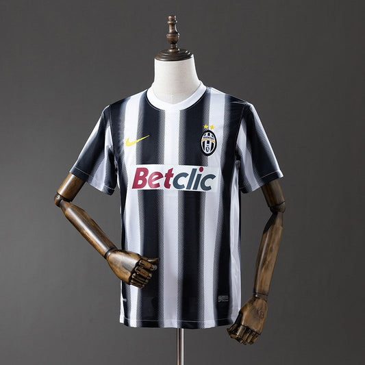 Juventus 2011/2012 Home Retro Kit