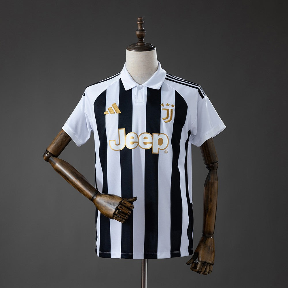 Juventus Home Replica Kit 2026/27