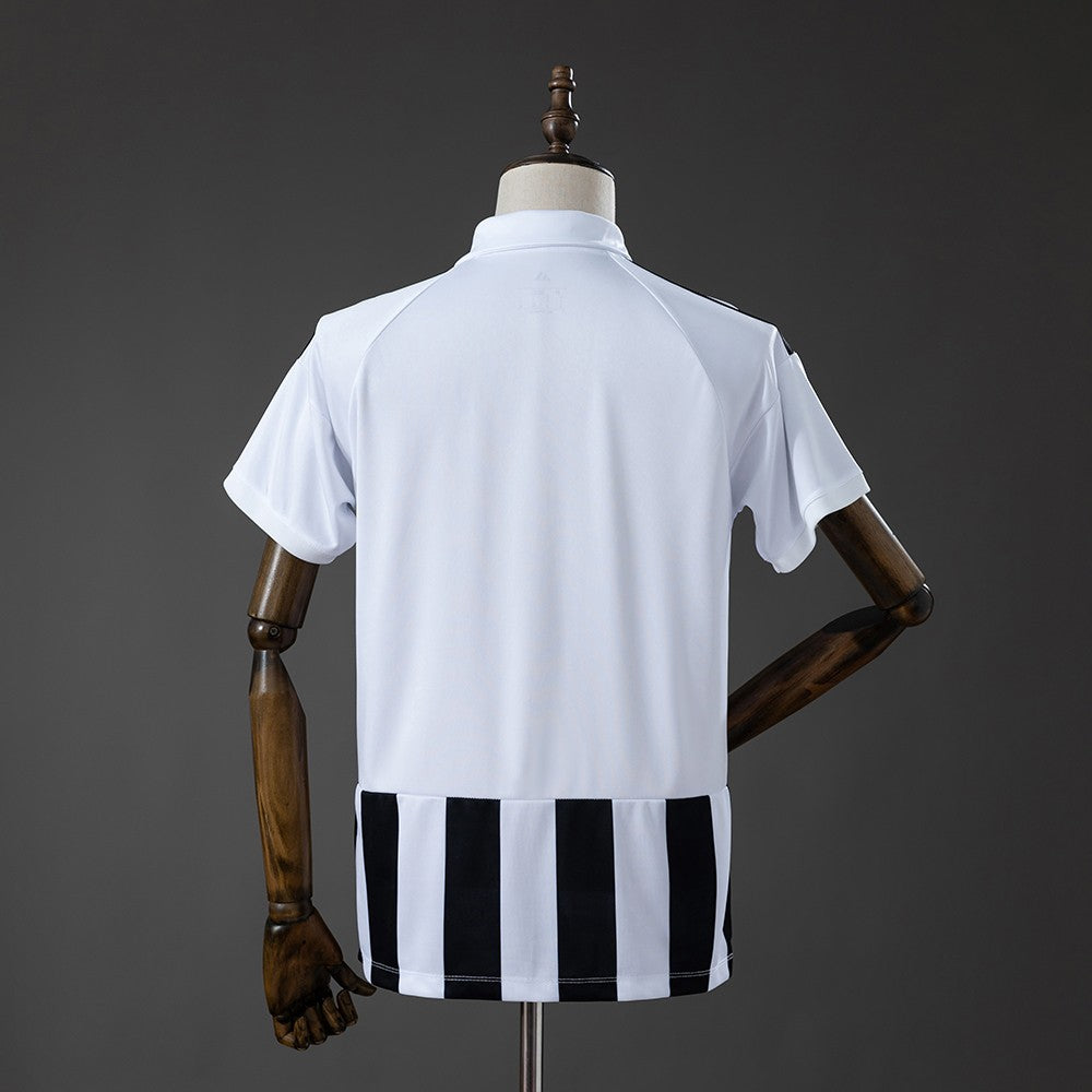 Juventus Home Replica Kit 2026/27