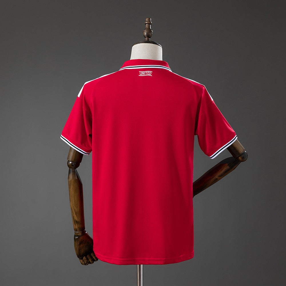 Manchester United Home Replica Kit 2026/27