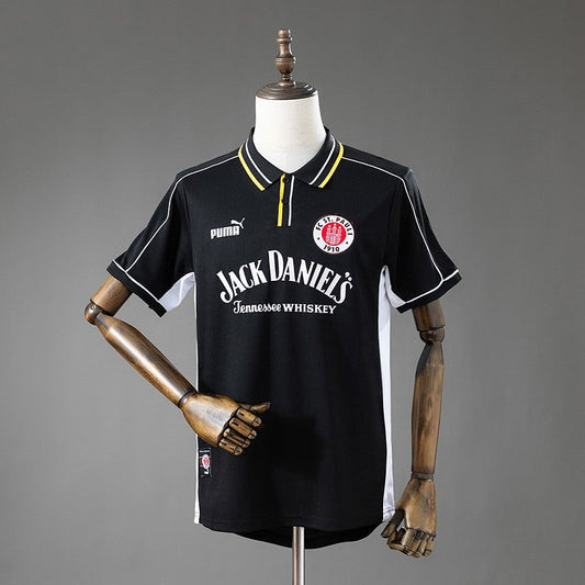 FC St. Pauli 1999/00 Away Retro Kit front view