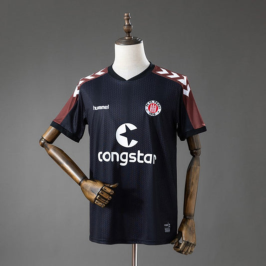 FC St. Pauli 2015/16 Home Retro Kit front view