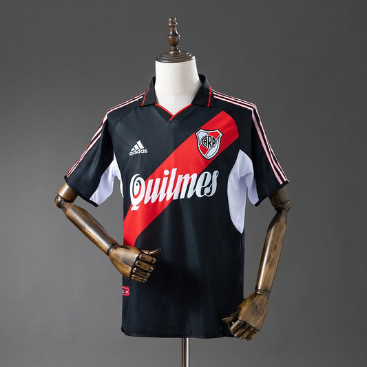 River Plate 2000/01 Away Retro Kit front view